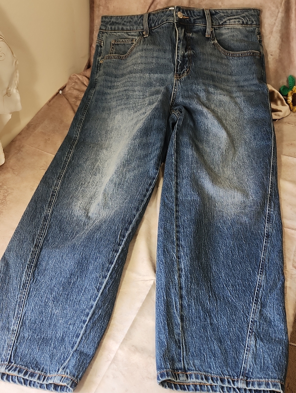 Time and Tru Women's Blue Wide-Leg Barrel Jeans